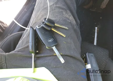 2019 Kia Optima Lx z USA, uszkodzony, nr VIN 5XXGT4L33KG287807